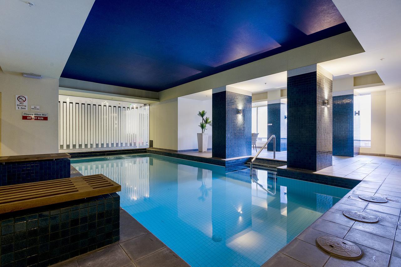 Complete Host Southpoint Apartments メルボルン エクステリア 写真